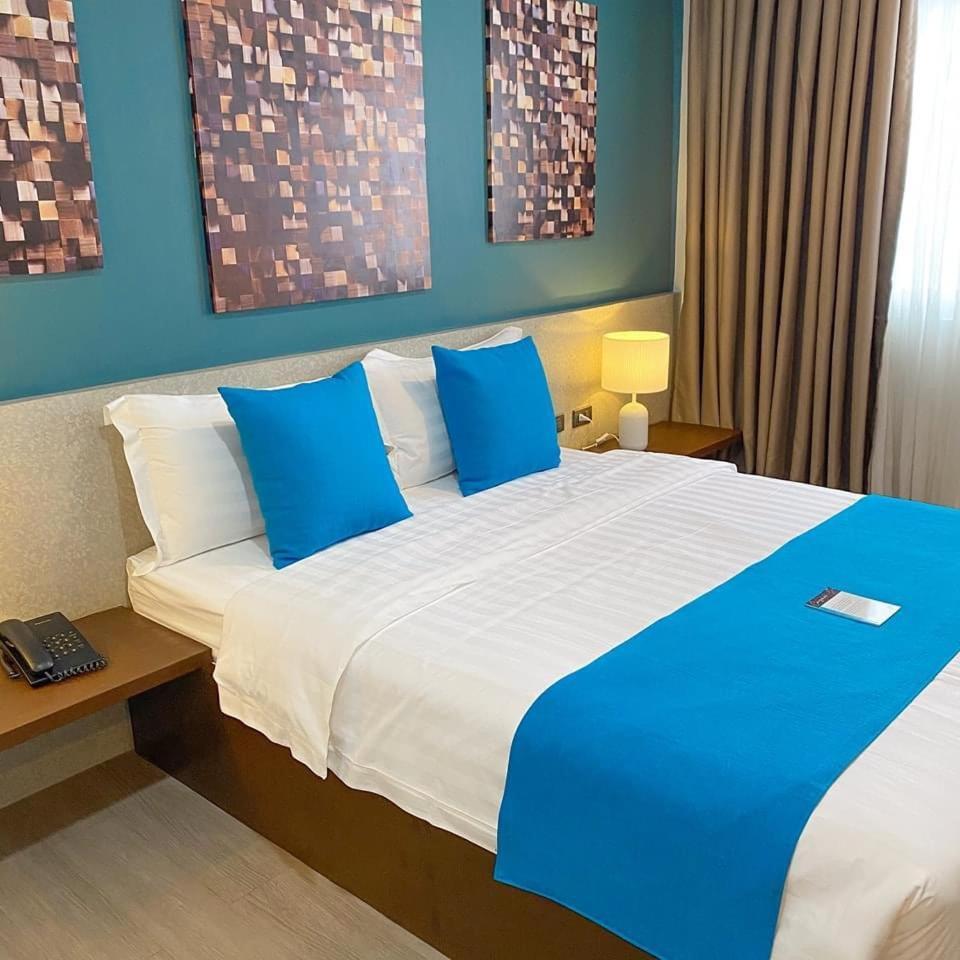 Fynn Boutique Hotel Bacoor المظهر الخارجي الصورة